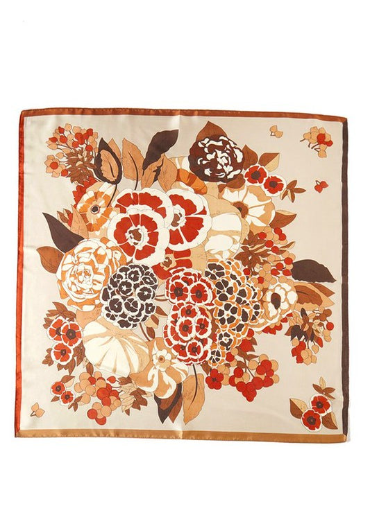 Foulard quadrato con motivo floreale