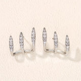 Orecchini Eleganti con Strass a Tre Griffe