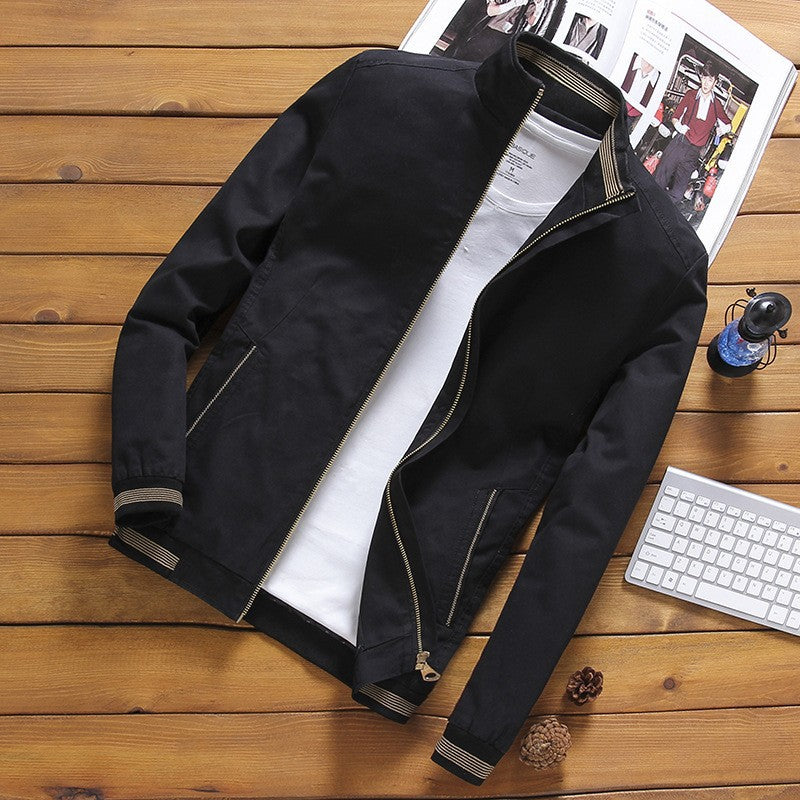 Giacca leggera da uomo in stile bomber con colletto alla coreana e bordi a coste a righe