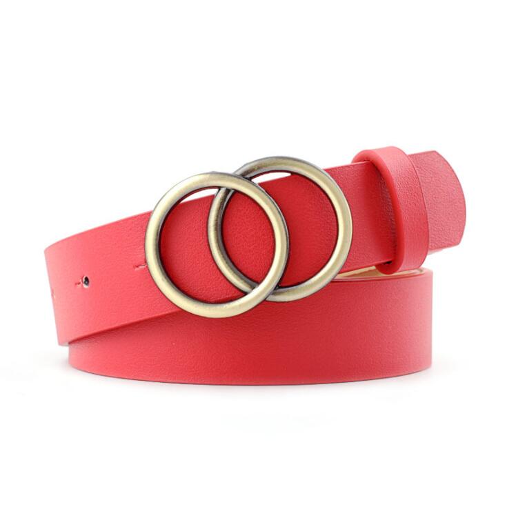 Cintura in pelle da donna con fibbia ad anello