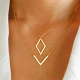 Collana con Pendente Geometrico a V